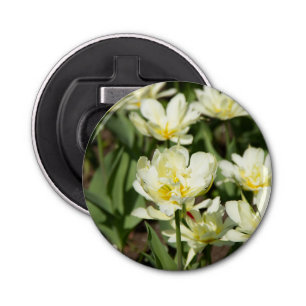 Gebied van witte tulpen Foto Button Flesopener