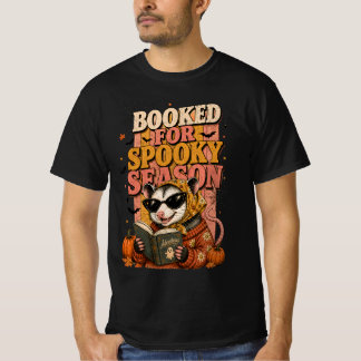 Geboekt voor griezelig seizoen Schattige opossum l T-shirt