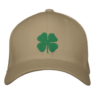 Geborduurde Ierse Four Leaf Clover Pet