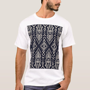 Geborduurde Ikat stof: etnische elegantie. T-shirt