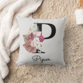 Geborduurde Roze Boho Bloem Initial P Kussen (Deken)