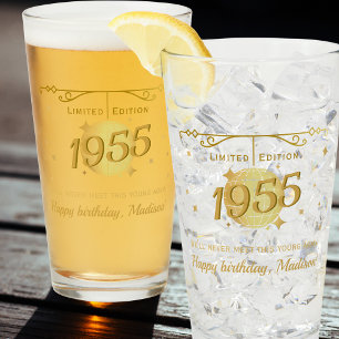 Geboren in 1955 70ste verjaardagsfeest drink bier glas