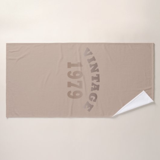 Geboren in 1979 op  verjaardag badhanddoek (Badhanddoek)