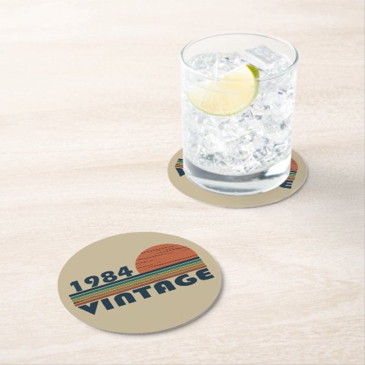 Geboren in 1984 verjaardagscadeau ronde kartonnen onderzetter (Insitu)