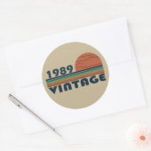 Geboren in 1989 verjaardagscadeau ronde sticker (Envelop)