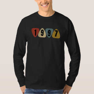 Geboren in 1997 Guitarist Guitar Pick Music Birthd T-shirt