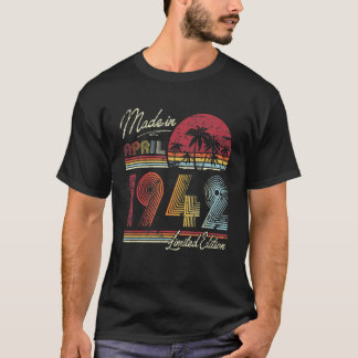 Geboren in april 1942 80e Bithday, 1942 80 jaar T-shirt