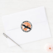 Geboren om klassieke ronde sticker te reizen (Envelop)