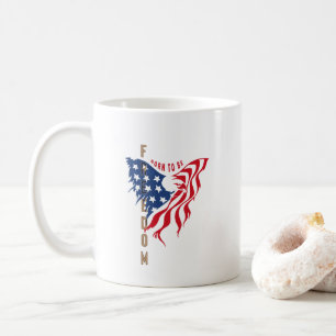Geboren om vrij te zijn Patriottische Adelaar Kl Koffiemok