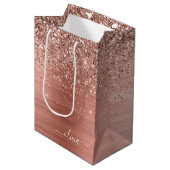 Geborsteld Metaal Roze Goud Roze Glitter Monogram Medium Cadeauzakje (Voorkant Gekanteld)