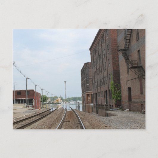 Gebouwen en overstroomde sporen in Burlington, Iow Briefkaart (Voorkant)