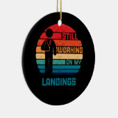 Gebroken arm Kinderen werken goed aan de landing Keramisch Ornament (Rechts)