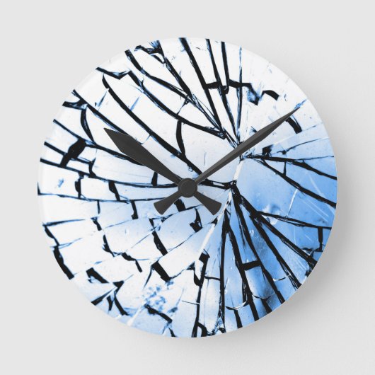 gebroken raam ronde klok (Voorkant)