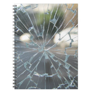 gebroken venster notitieboek