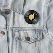 Gebroken vinylrecord ronde button 5,7 cm (In situ)