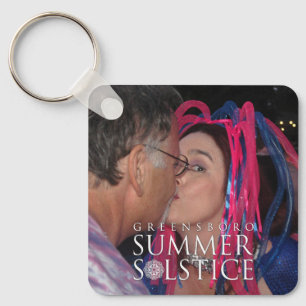 Gebruik je favoriete festival foto op een souvenir sleutelhanger