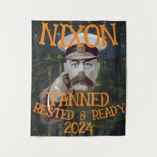 Gebruind Uitgerust & Klaar NIXON 2024 President Wandkleed