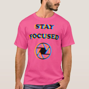 Gecentreerde Trippy Letters Optische Illusie Foto T-shirt