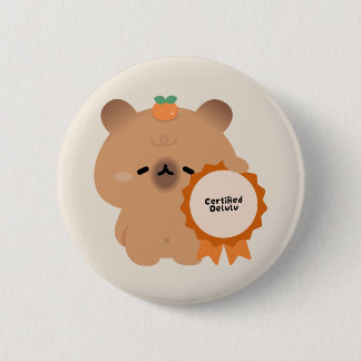 Gecertificeerde Delulu Capybara Ronde Button 5,7 Cm
