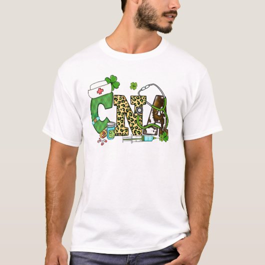 Gecertificeerde verpleegassistent St. Patrick's T-shirt (Voorkant)