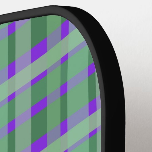 Gecontroleerde tartan groene strepen op Paars Pickleball Paddle (Links Detail)