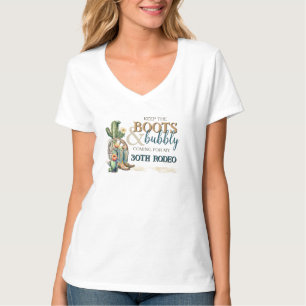 Gedaan en afgestoft Cowgirl Up 30th Rodeo Verjaard T-shirt