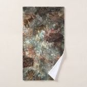 Gedempte lagen bruine kristallen bad handdoek (Handdoek)