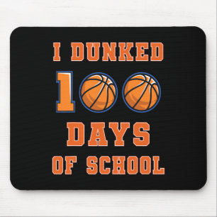 Gedopt 100 dagen van school basketbal 100e dag van muismat