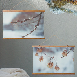 Gedroogde hop Garland op de Snowy-achtergrond Hangend Wandkleed
