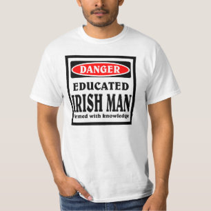 Geduculeerde Ierse man T-shirt
