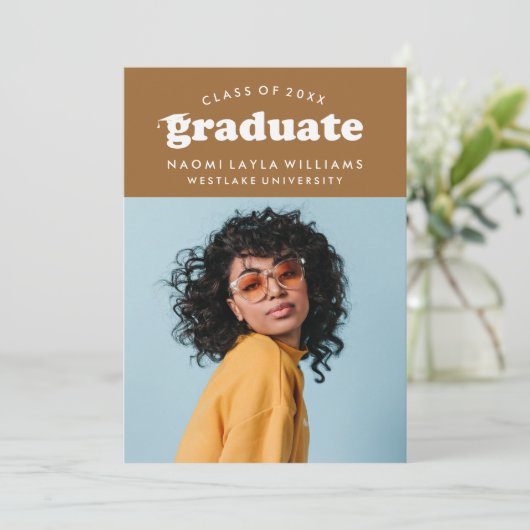 GEDURFDE MODERNE RETRO AFSTUDEREN | UITNODIGING VO (Staand voorkant)