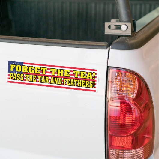 Geef de Tar en de Feathers. Bumpersticker (Op Truck)