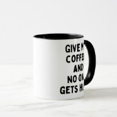 Geef me koffie en niemand raakt gewond mok (Voorkant rechts)