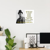 Geef nooit in - Churchill Poster (Thuiskantoor)