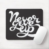Geef nooit op 2 muismat (Met muis)