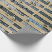 Geel appartementgebouw cadeaupapier (Hoek)