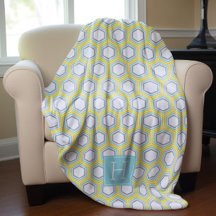 Geel en Aqua Honeycomb Pattern Monogrammed Fleece Deken