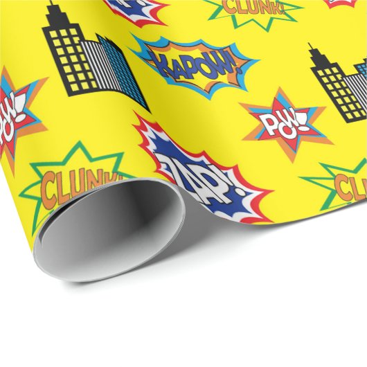 Geel en blauw Superheld Metropolis Cadeaupapier (Rol Hoek)