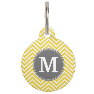 Geel en grijs Chevron Patroon met monogram Huisdierpenning