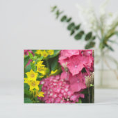 Geel en roze briefkaart (Staand voorkant)