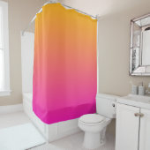 Geel en roze gradiënt ombre douchegordijn (In situ)