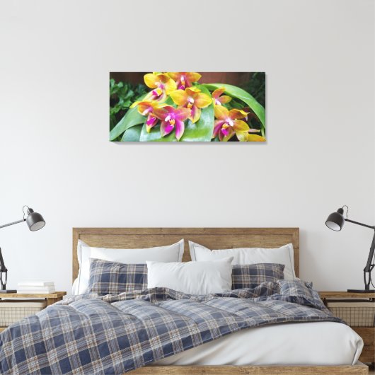 Geel en roze Orchidee bloemen Canvas Afdruk (Insitu (Slaapkamer))