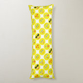 Geel en wit Emoji-patroon Lichaamskussen (Achterkant (Verticaal))