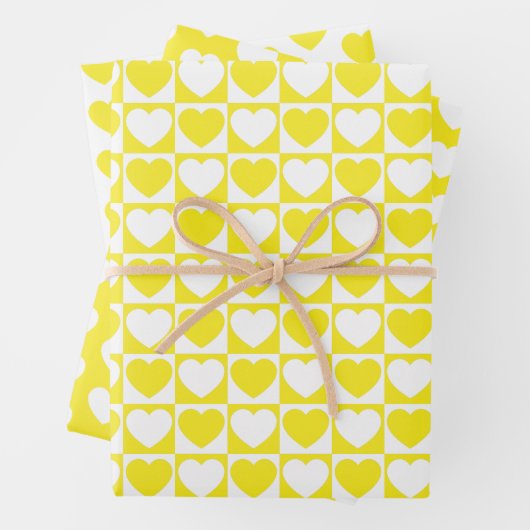Geel en wit hart inpakpapier vel (In situ)