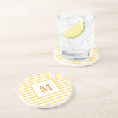 Geel en wit Stripes Aangepaste monogram Sandstone Zandsteen Onderzetter (Zijkant)