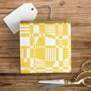 Geel- en witwaspapier met moderne kringloop cadeaupapier