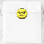 Geel gezicht dat boos is. ronde sticker (Tas)