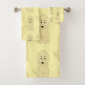 Geel Goldendoodle Dog Design Bad Handdoek (Insitu)