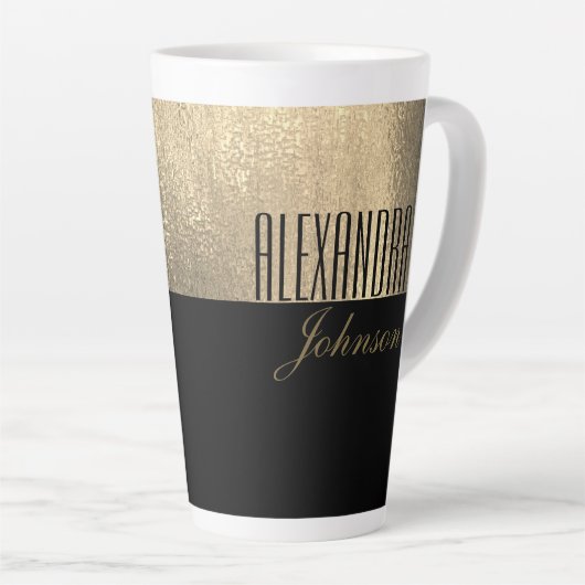 Geel Goud en Zwart Luxe Moderne Naam Latte Mok (Rechterhoek)