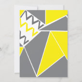 Geel Grijs Chevron Geometrisch Verjaardagsfeest Kaart (Achterkant)